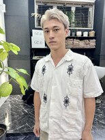 チュダック(ChuDuck)&nbsp;韓国風《ペールシルバー》ハイトーン/ケアブリーチ/ダブルカラー