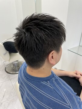 ヘアポジション 自衛隊通(HAIR Position) 長め刈り上げ