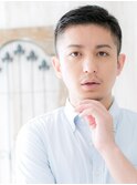 20代30代アップバングブラックフェードカットk名護大東