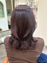 ココ(co.co.)&nbsp;【co.co.具志堅】コテ巻き風パーマ×ワインブラウン