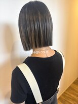 アンジュールテラス(UNJOUR TERRACE)&nbsp;デザインカラー×ぱっつんボブ