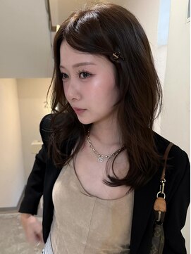 シキ(SIKI) 【yuu】抜け感ベージュ