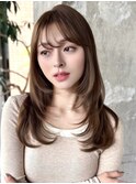 ミディアムレイヤーカット/30代40代50代/顔周りカットくびれヘア