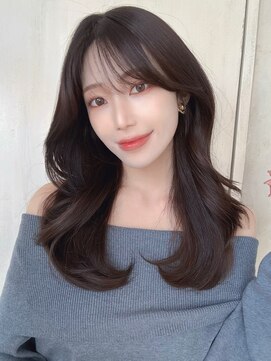 アフロート ルヴア(AFLOAT RUVUA) AFLOAT RUVUA【伊藤 潤】レイヤーカット/前髪カット/くびれヘア