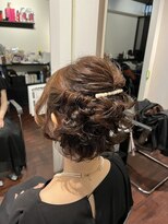 セメガミ(SEMEGAMI)&nbsp;まとめ髪