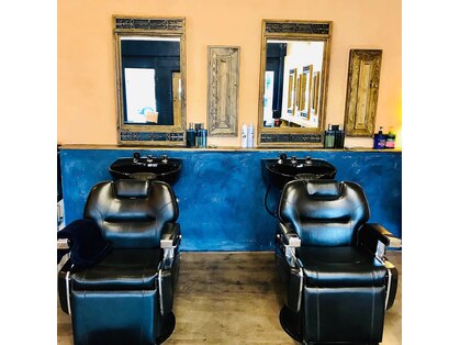 バーバーショップ キャメルズ(BARBER SHOP CAMELS)の写真