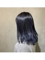 モノ アンド イニ(Mono & inni) 【奈良/inni hair】ブルーグラデーション