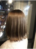 ハイライトベージュ