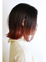 ヘアーサロン ビー(hair salon b.)&nbsp;切りっぱなし外はねボブ◯グラデバレイヤージュ