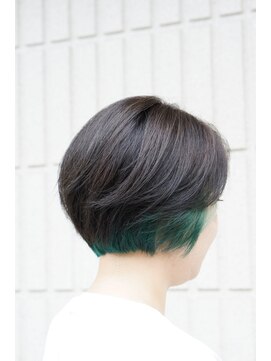 エン(en.) ショートボブ