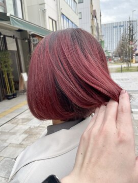 フェリア 松山(Feria) 【Feria松山】鮮やかレッド☆本宮