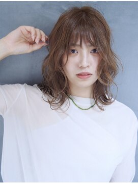 スリーヌーン(THREE noon) 20代30代40代大人かわいいセミロングレイヤー♪