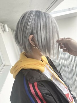 ワンズミラー 海老名店(ONE's MIRROR) 切りっぱなし/ハイライト/ケアブリーチ/ダブルカラー[海老名駅]