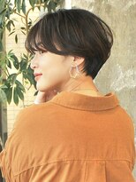 ロビー 表参道(ROBBY)&nbsp;耳掛けマッシュショート／前髪あり／表参道／30代40代50代