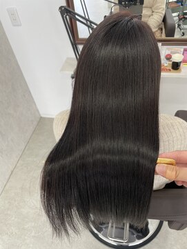 ラナ(Lana) 【Lana】ダークモカブラウン 艶髪 髪質改善カラー