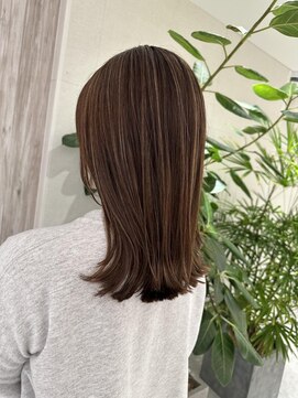 エアー 横浜(AIR) 【寺本】ミディアム外ハネハイライト!