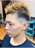 20代30代フェードカットイエローツーブロック刈り上げ