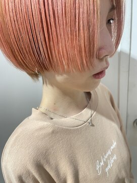 ザセントラル トヨス(THE CENTRAL) モードショート×コーラルピンク