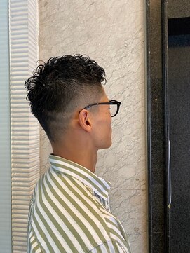 アット(at) メンズパーマ