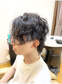 メンズツーブロックマッシュウルフスパイラル波巻きパーマ
