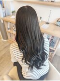 オリーブグレージュ