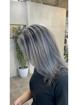 アレンヘアー 京橋店(ALLEN hair) ケアブリーチ/シャドールーツ/シルバー/髪質改
