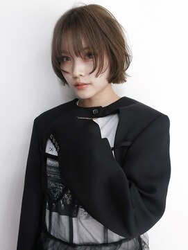 ペイププロドアイコン 博多(Peyp prod ICON) 顔まわりレイヤー/レイヤーボブ/前上がりボブ/KAREN