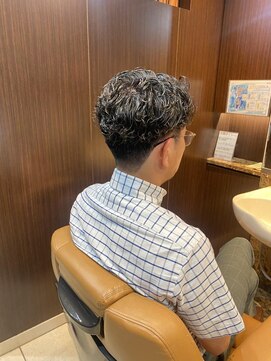 ヘアーモードキクチ 神田日銀通り店 神田ビジネスパーマ
