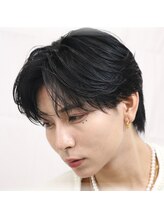 ニュアンス＆フェザー｜毛流れで大人の抜け感