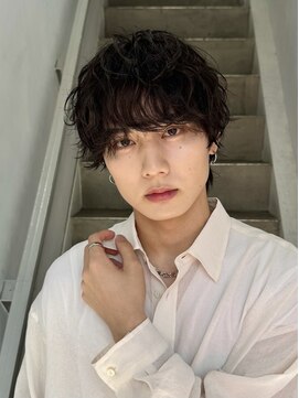 クロト(Clotho) ミディアムマッシュ×スパイラルパーマ