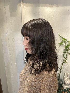 マロウズ(Marrows) パーマをかけて2ヶ月後