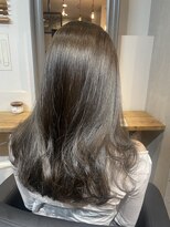 エストヘアーバイ フレンズ 新宿店(est hair by friends)&nbsp;オリーブグレージュ