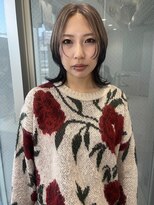 ニューヨークニューヨーク 三宮駅前店(NYNY)&nbsp;ウルフカット×ミルクティーベージュルーツカラー