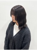 深みのあるオリーブカラー