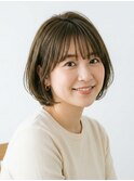 白髪ぼかし大人可愛いショート