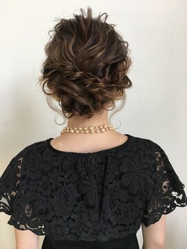 クラウン ヘアー(CLOWN hair) お呼ばれヘア