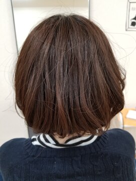 アーラ(ALA) ワンレンボブ