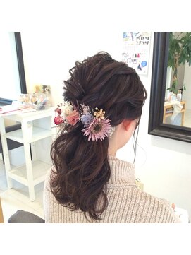 フェリーチェ(Felice) 花嫁ハーフアップ　結婚式　二次会　ブライダル　パーティー