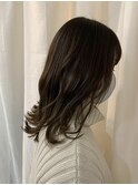大人かわいい♪外国人風バレイヤージュ×オリーブグリーン