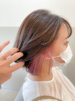 ロンド(ROND) ●愛されかわいいピンクベージュのインナーカラーボブ