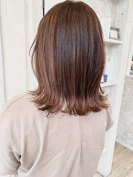 キャアリー(Caary) 福山市美容室Caary 外ハネロブ ナチュラルピンクベージュ