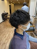 エルメ バイ アンフィー(Elme by anphi)&nbsp;【Elme 野呂】強めパーマ