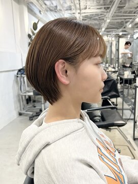 フォト イケブクロ(foto IKEBUKURO) 丸みショート/ショートボブ/前髪カット/グレージュ/池袋