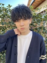 アイズ 海老名(AIZU)&nbsp;ツイストスパイラルパーマ メンズパーマ 眉毛 マッシュ 理容室