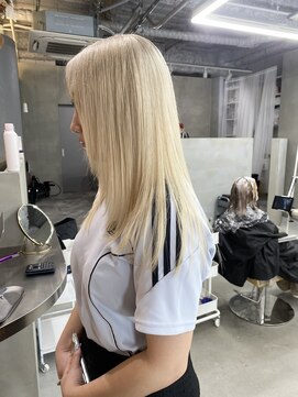 クリム(qulim) whiteblonde