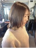 オリーブベージュ/顔周りレイヤー