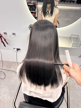 メルバイグラフ 梅田(mel by GRAFF) 【髪質改善】縮毛矯正/ロング/ミディアム/ボブ