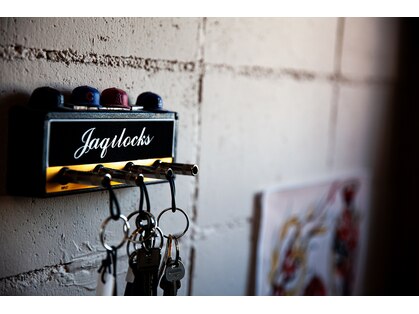 フッドウルフ(HOODWOLF)の写真