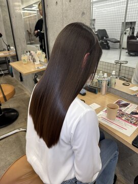 マジコ 表参道(Magico) Ribbon Straight×艶感美容液care【表参道/縮毛矯正】