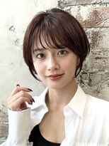 アフロート ルヴア(AFLOAT RUVUA)&nbsp;『岩田莉奈』40代50代お洒落な白髪染ショートボブ新宿ケアカラー
